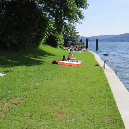 Punta Di Crabbia Camping *