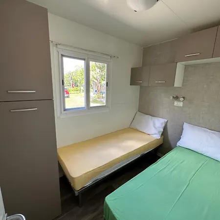 Kamp alanı Punta Di Crabbia Pettenasco